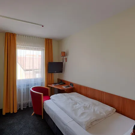 酒店 & Restaurant Walfisch 维尔茨堡