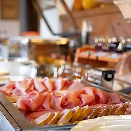 호텔 & Restaurant Walfisch 3*