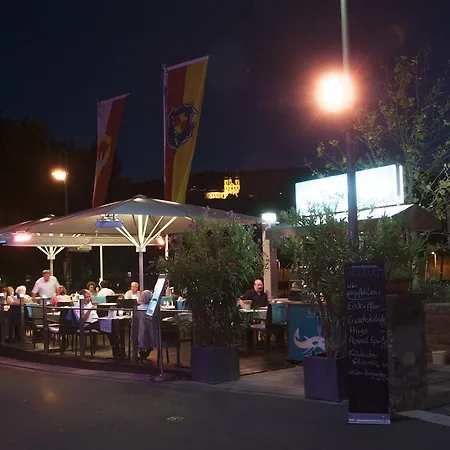 & Restaurant Walfisch מלון 3*