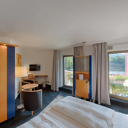Hotel & Restaurant Walfisch Wurzburg