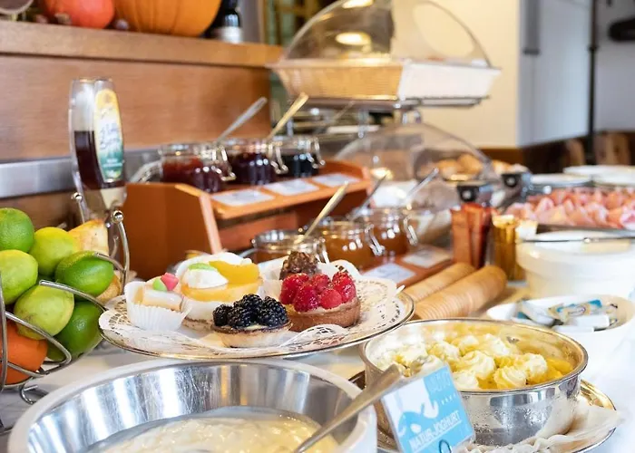 & Restaurant Walfisch Szálloda Würzburg